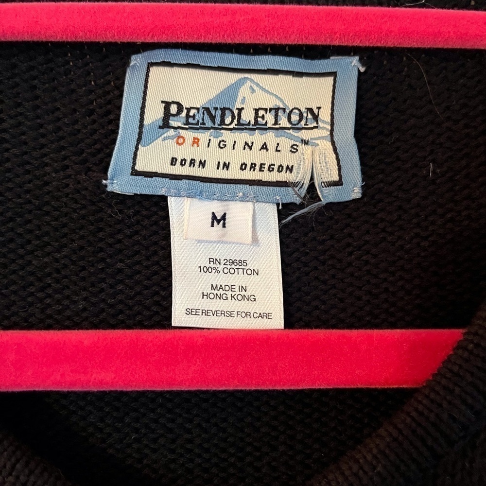 Pendleton Original Winter Seasonal Sweater - Picture 7 of 7